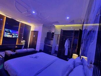 Wuye Military Zone - Studio Room