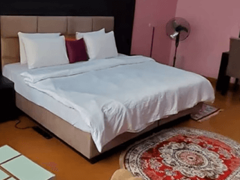 Games Village Deluxe Suite